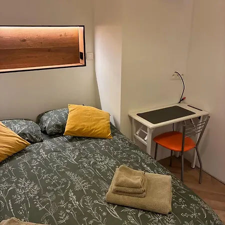 Location De Sdb Cuisines שרלרואה