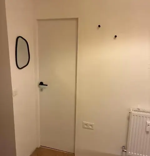 בית אירוח Location De Sdb Cuisines שרלרואה